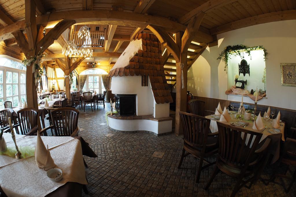 Stelinger Hof Hotel Muenkel Гарбсен Экстерьер фото