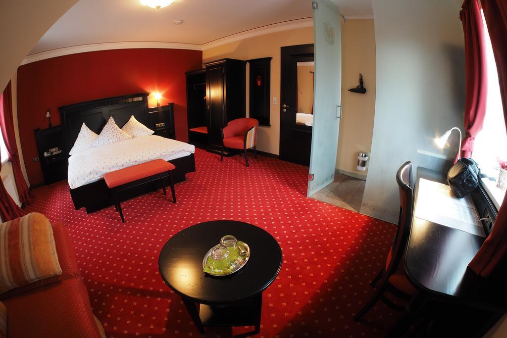Stelinger Hof Hotel Muenkel Гарбсен Экстерьер фото